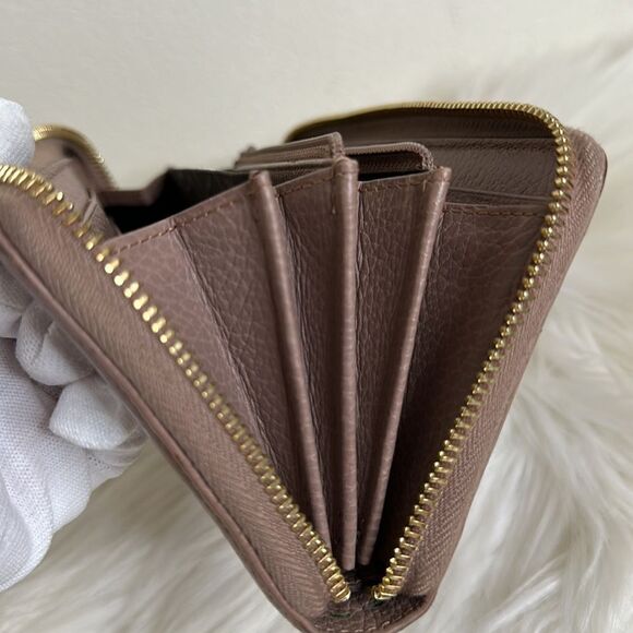 💯Authentic Gucci Marmont Zipped Around Long Wallet🍀 - Picture 12 of 17